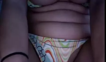 Bạn gái tôi bị đánh thức bởi các máy ảnh buộc phải tai phim sex nhat ban fuck ngón tay của cô
