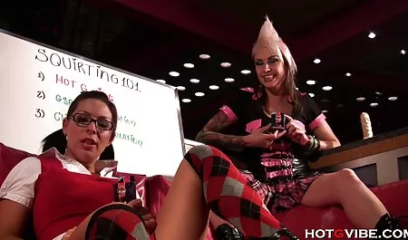 Thổi kèn trong phim sex nhật bản mới xe